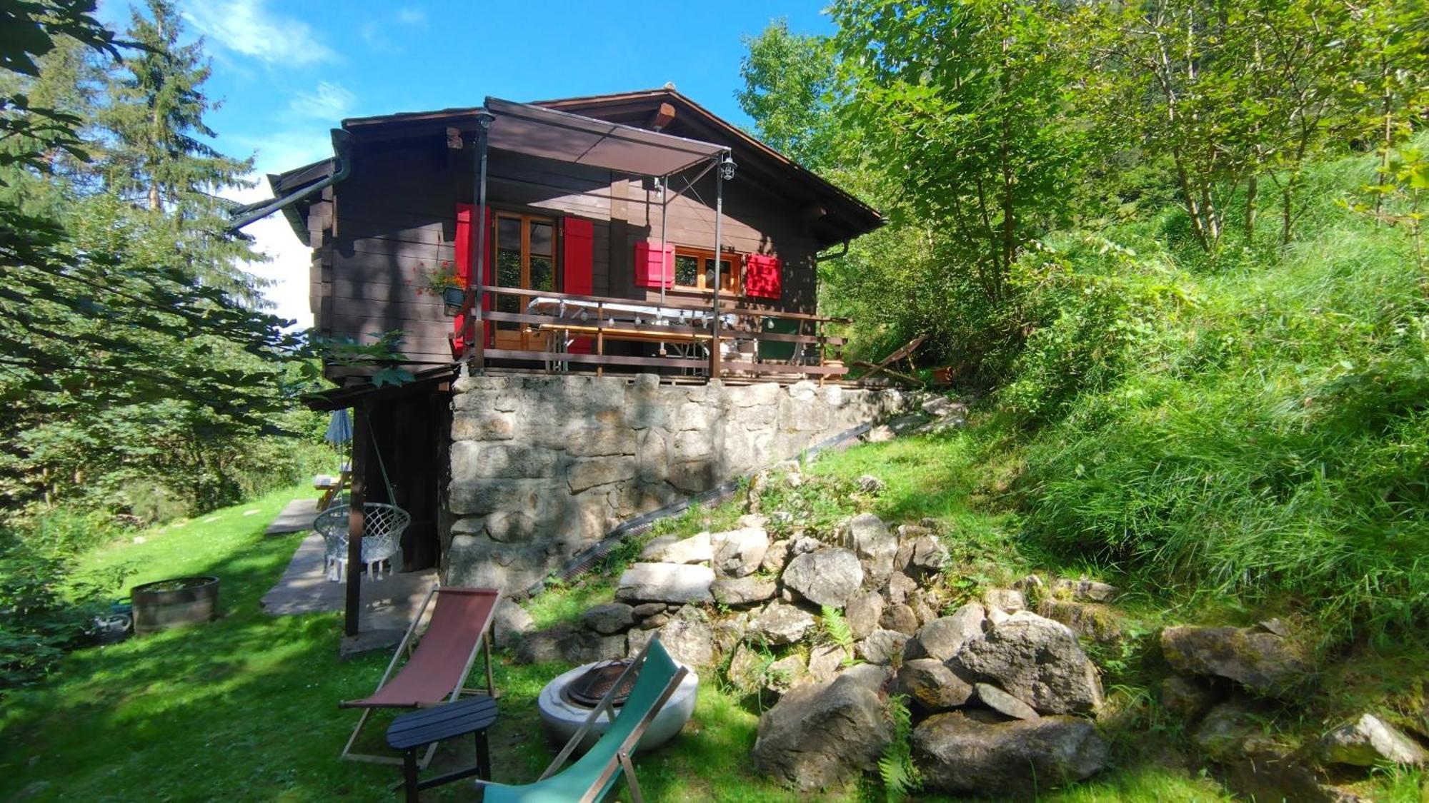 Petit Chalet Rustique Et Bucolique Bovernier Exteriör bild