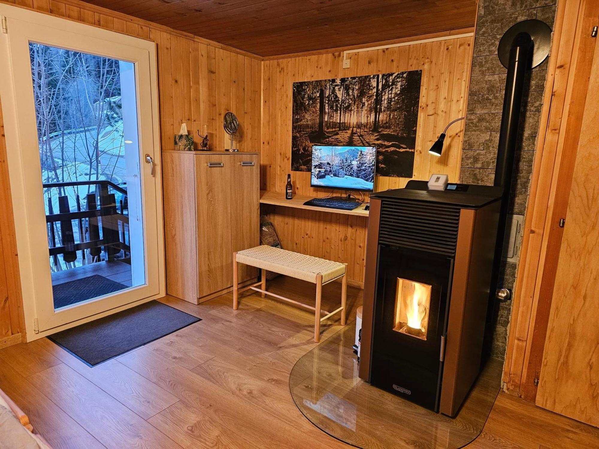 Petit Chalet Rustique Et Bucolique Bovernier Exteriör bild